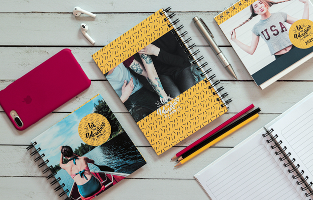 Adventure 2. Diseño de cuaderno personalizado para descargar gratis y completar con tus fotos en el soft de compu!